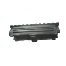 Upper handguard with Picatinny Rail